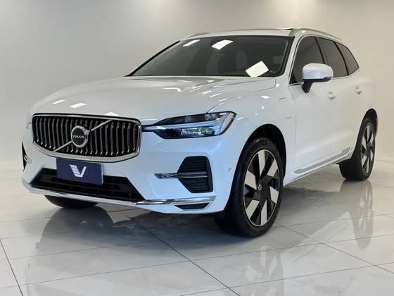 VOLVO XC60 2.0 T8 RECHARGE ULTIMATE AWD GEARTRONIC